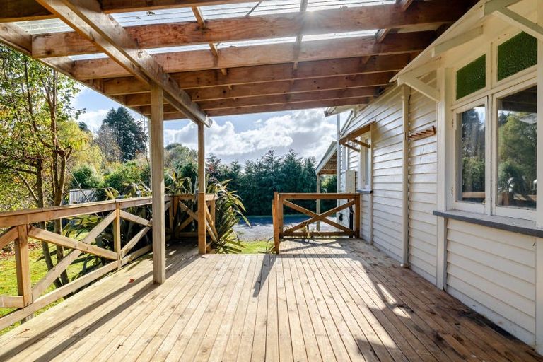Photo of property in 23 Alfredton Road, Eketahuna, 4900