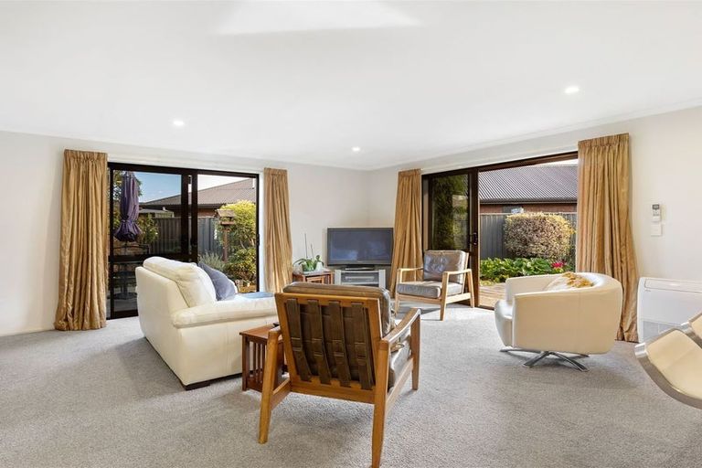 Photo of property in 121 Tyne Street, Mosgiel, 9024