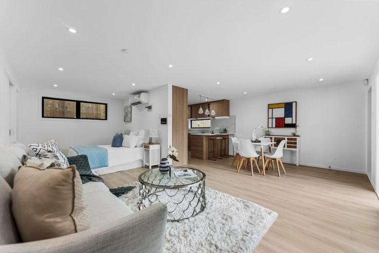 Photo of property in 16a Brandon Road, Glen Eden, Auckland, 0602