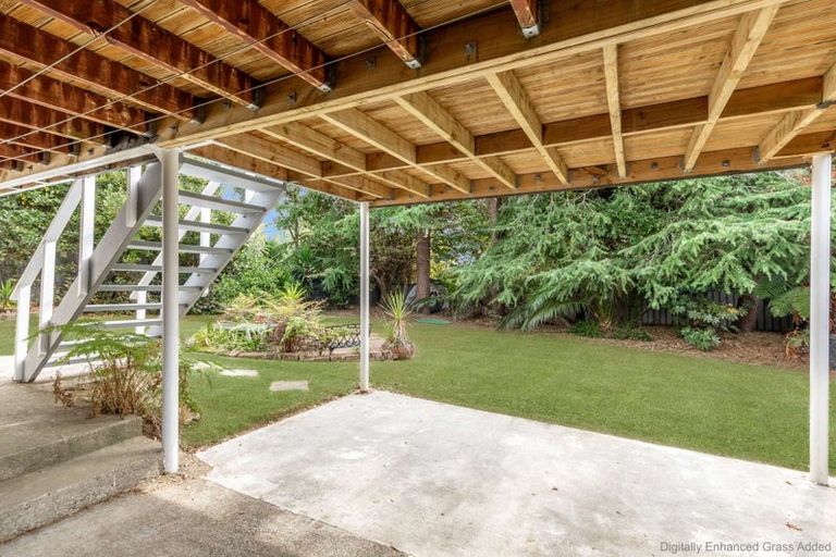 Photo of property in 255 Cambridge Street, Levin, 5510