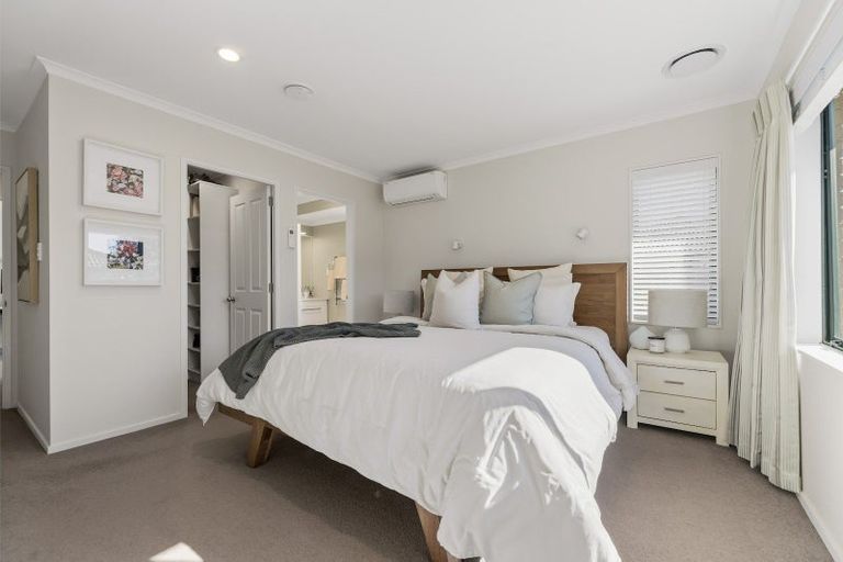Photo of property in 5 Mahonia Place, Pyes Pa, Tauranga, 3112