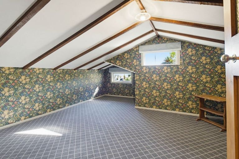Photo of property in 3 Alan Street, Palmerston North, 4414