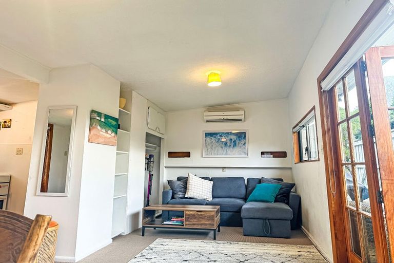 Photo of property in 2/3 Head Street, Sumner, Christchurch, 8081