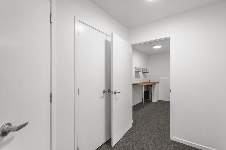 Photo of property in 27 Bayvista Close, Welcome Bay, Tauranga, 3112