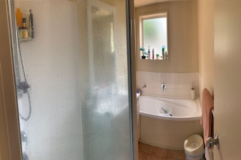 Photo of property in 16 James Road, Manurewa, Auckland, 2102