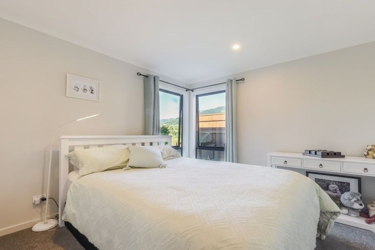 Photo of property in 14 Hill Tops Way, Stoke, Nelson, 7011