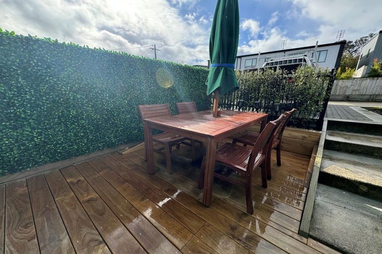Photo of property in 6/20 James Laurie Street, Henderson, Auckland, 0612