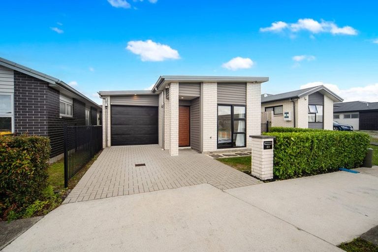 Photo of property in 22 Kare Ariki Place, Pukekohe, 2120