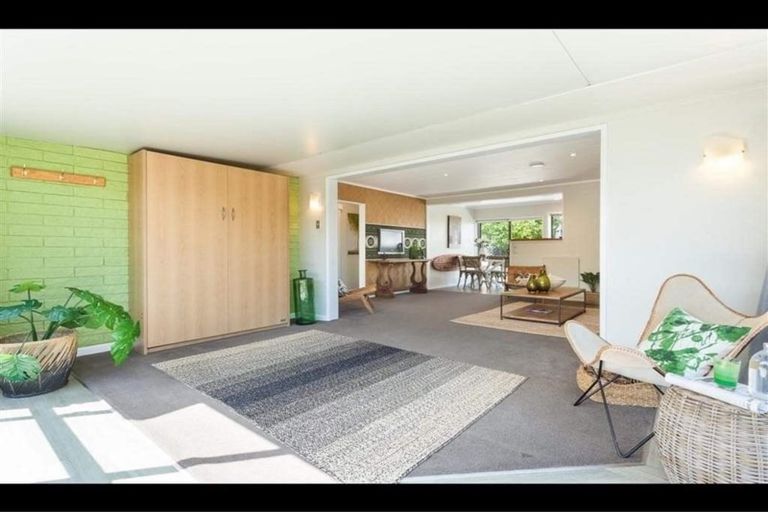 Photo of property in 2/28 Seaspray Drive, Mount Maunganui, 3116