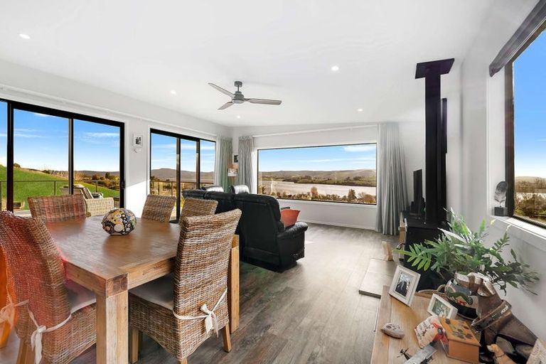 Photo of property in 38 Nore Street, Waihola, Milton, 9073