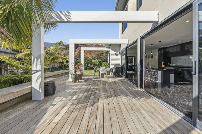 Photo of property in 13 Fernbrook Drive, Hurworth, New Plymouth, 4310