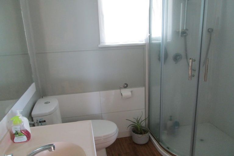 Photo of property in 2/148 Old Farm Road, Hamilton East, Hamilton, 3216