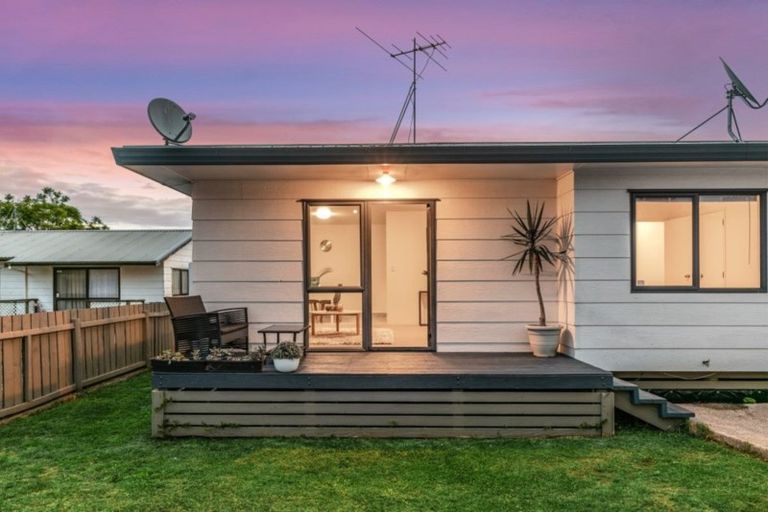 Photo of property in 2/56 Jellicoe Road, Manurewa, Auckland, 2102