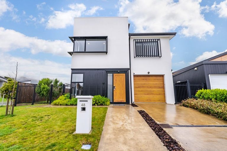 Photo of property in 48 Mawai Hakona Drive, Wallaceville, Upper Hutt, 5018