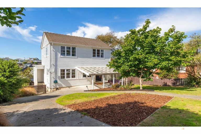 Photo of property in 15 Tay Street, Waimataitai, Timaru, 7910