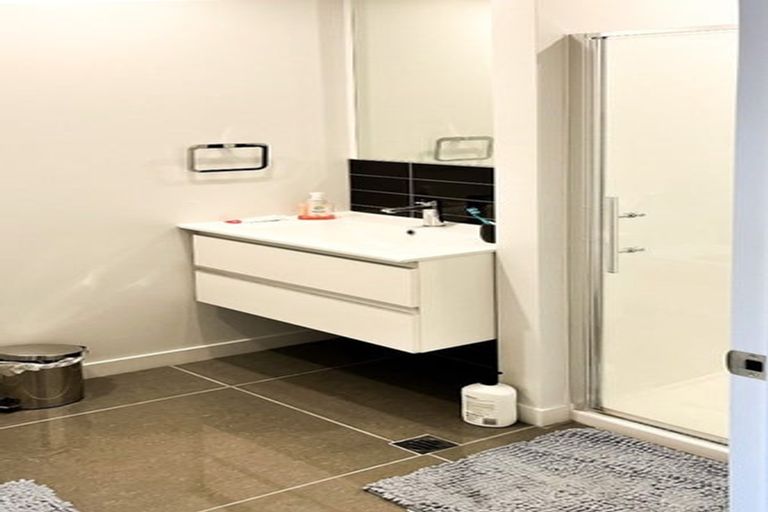 Photo of property in 170u9 Fraser Avenue, Johnsonville, Wellington, 6037