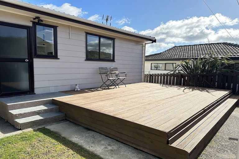 Photo of property in 33 Nassau Avenue, Grenada North, Wellington, 5028