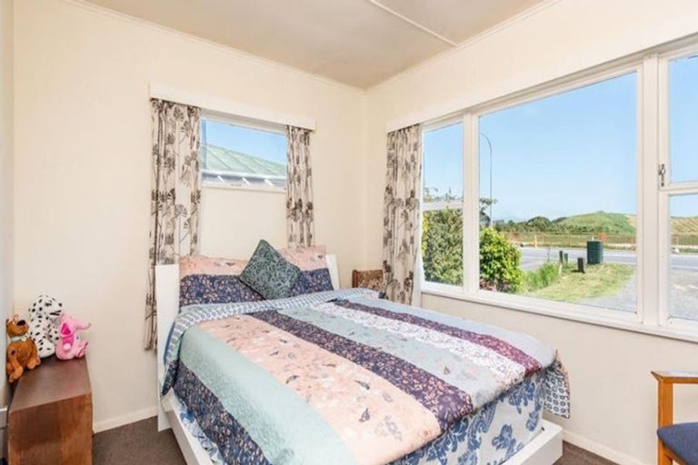 Photo of property in 64 Kapiti Road, Paraparaumu, 5032