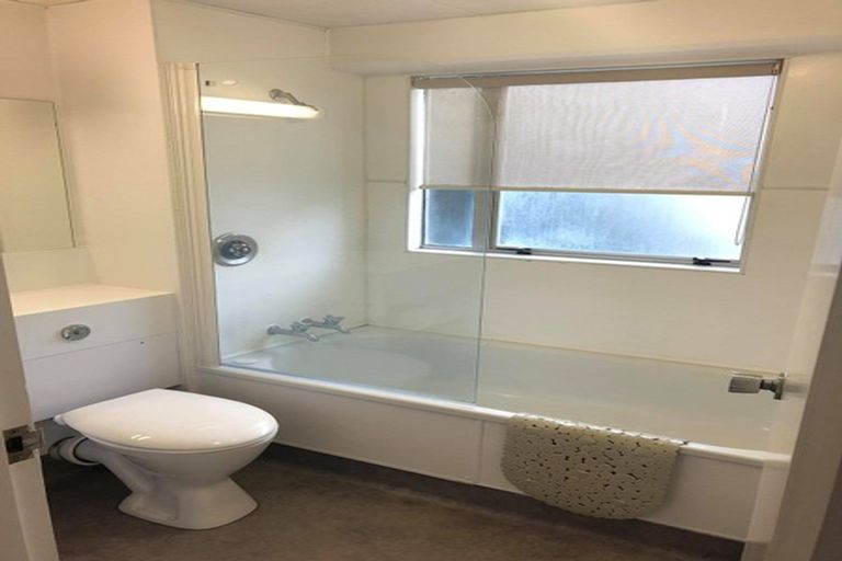 Photo of property in Capital Hill Apartments, 25/54u Hill Street, Thorndon, Wellington, 6011