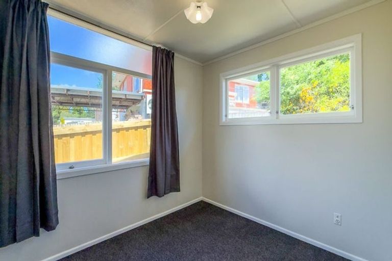 Photo of property in 6 Reid Drive, Putaruru, 3411