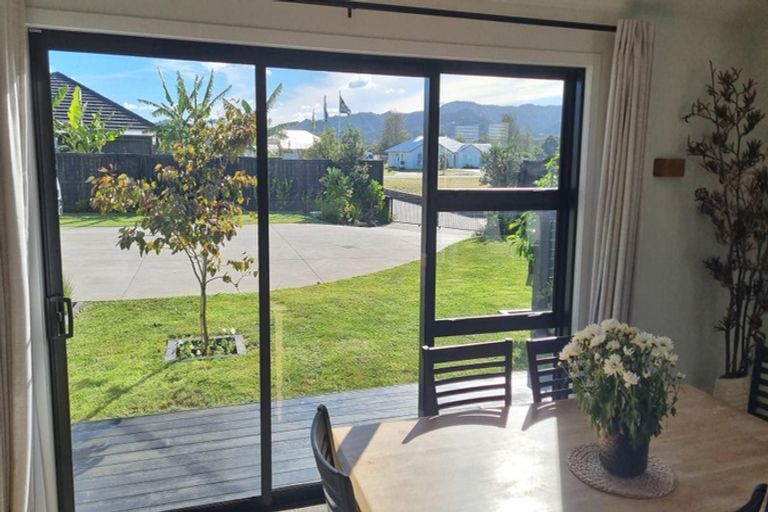 Photo of property in 128 Kupe Drive, Whitianga, 3510