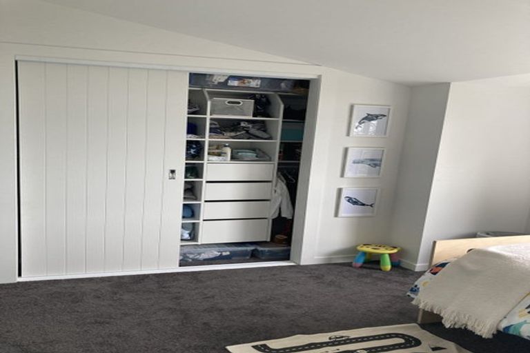 Photo of property in 216d Sutherland Road, Lyall Bay, Wellington, 6022