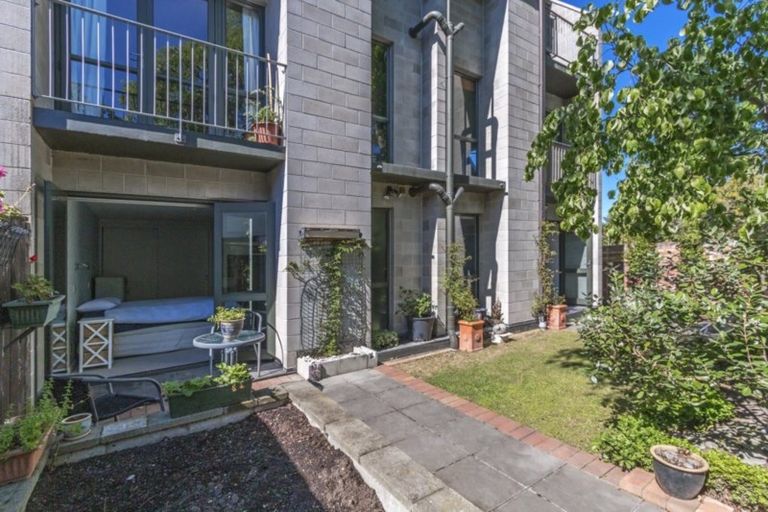 Photo of property in 1/868 Colombo Street, Christchurch Central, Christchurch, 8013