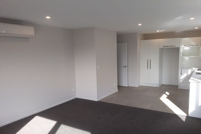 Photo of property in 5 Piripiri Place, Broomfield, Christchurch, 8042