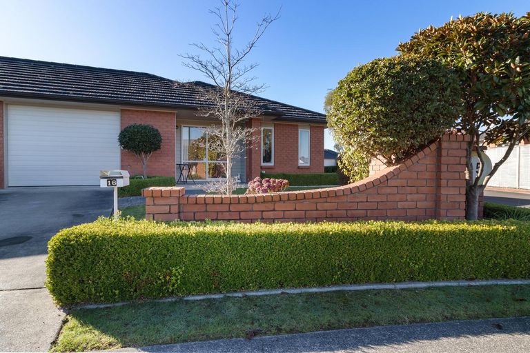 Photo of property in 16 Burr Street, Cambridge, 3434