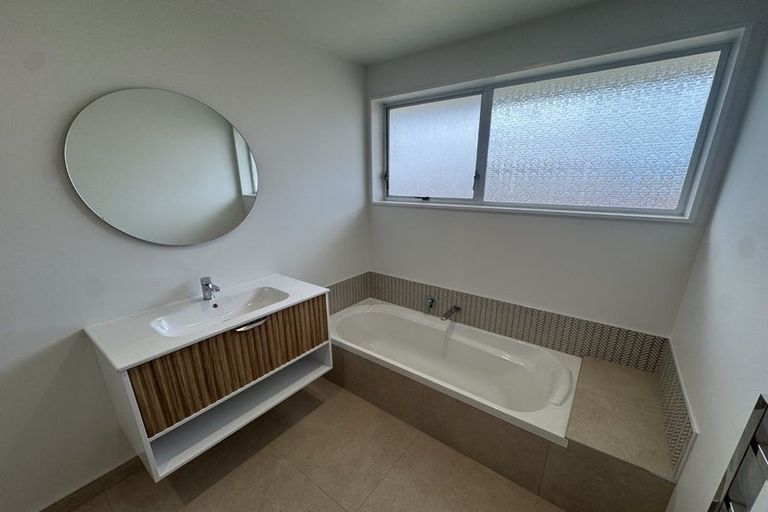 Photo of property in 19 Pandora Street, North New Brighton, Christchurch, 8083