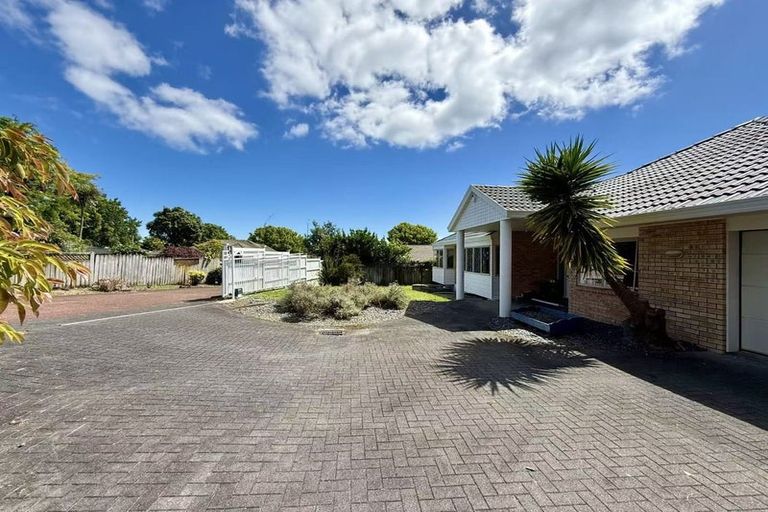 Photo of property in 164 Millhouse Drive, Golflands, Auckland, 2013