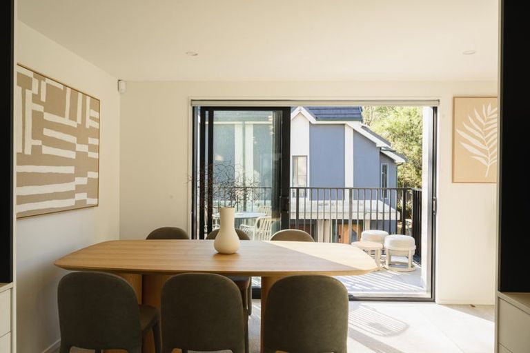 Photo of property in 55 Deans Avenue, Addington, Christchurch, 8011