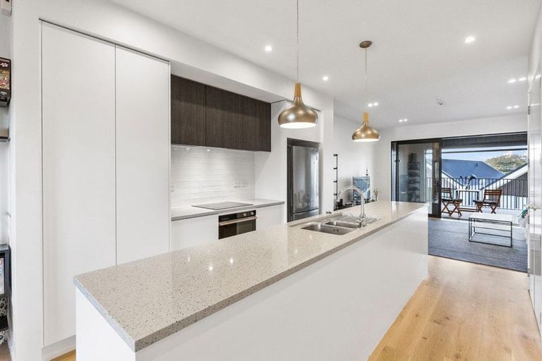 Photo of property in 86 Rangihina Road, Hobsonville, Auckland, 0616