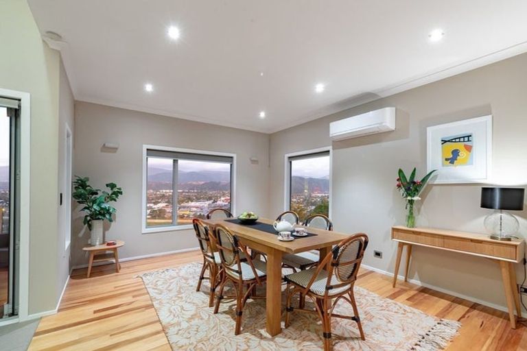 Photo of property in 25a Riverstone Drive, Riverstone Terraces, Upper Hutt, 5018