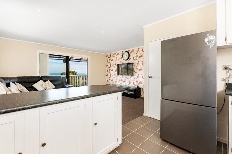 Photo of property in 16 Southgate Road, Southgate, Wellington, 6023
