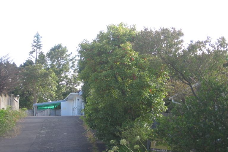 Photo of property in 84 Weldene Avenue, Glenfield, Auckland, 0629