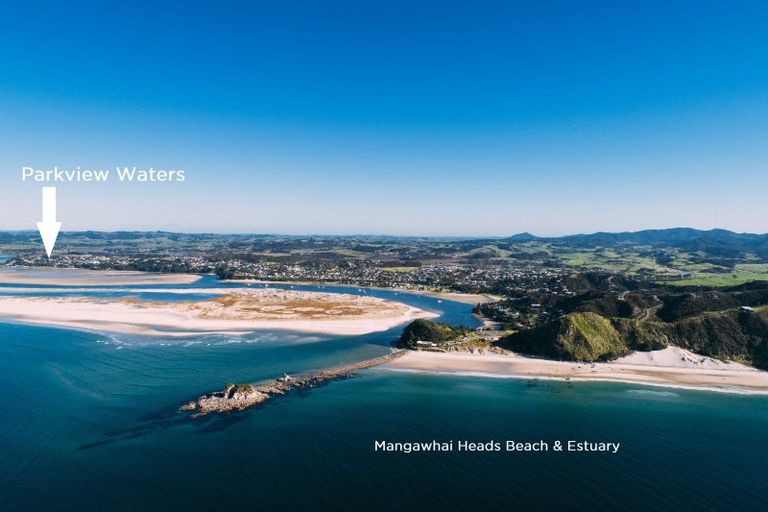 Photo of property in 13 Park Avenue, Mangawhai Heads, Mangawhai, 0505