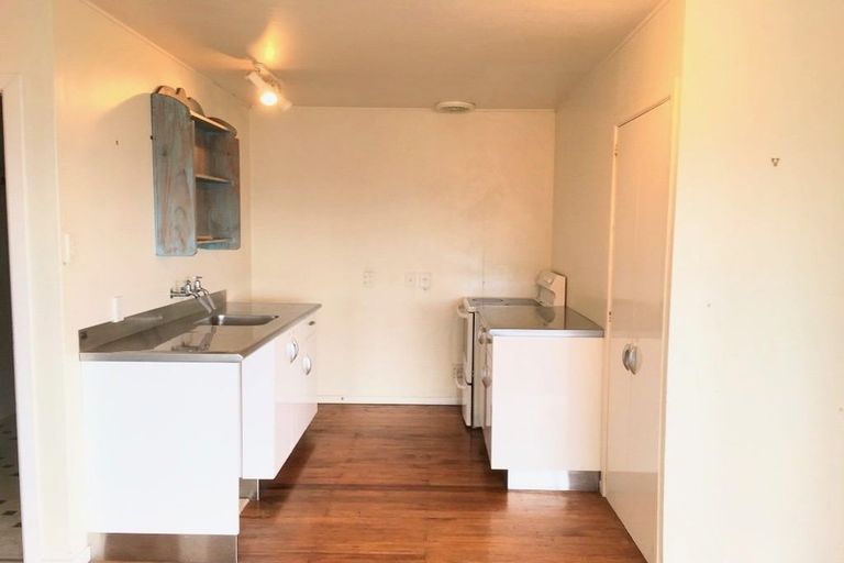 Photo of property in 60 Orangi Kaupapa Road, Northland, Wellington, 6012