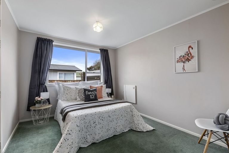 Photo of property in 11 Karamea Grove, Wainuiomata, Lower Hutt, 5014