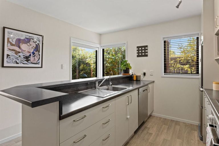 Photo of property in 114 Saint James Avenue, Papanui, Christchurch, 8053