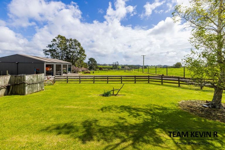 Photo of property in 113 Ostrich Farm Road, Pukekohe, 2676