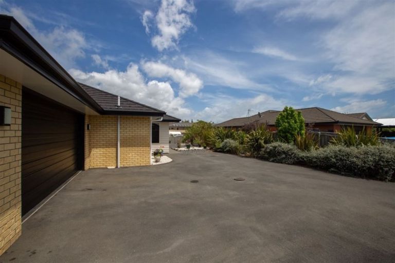 Photo of property in 2 Lilac Way, Stoke, Nelson, 7011