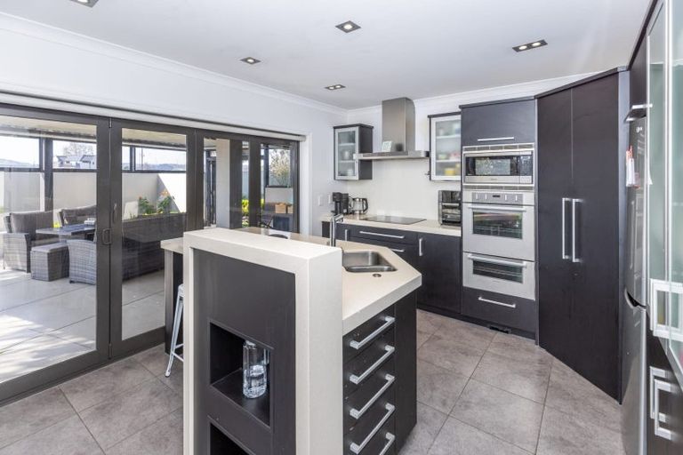 Photo of property in 15 Naomi Place, Cambridge, 3434