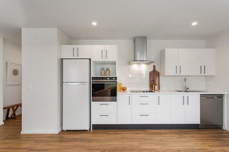 Photo of property in 9 Stead Lane, Heathcote Valley, Christchurch, 8022
