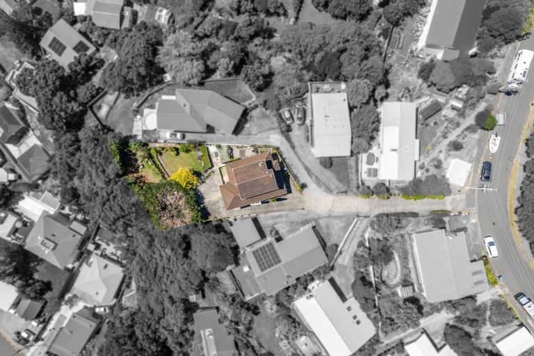 Photo of property in 28 Taupo Crescent, Plimmerton, Porirua, 5026