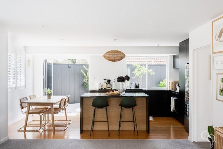 Photo of property in 54 Hinewa Road, Otumoetai, Tauranga, 3110