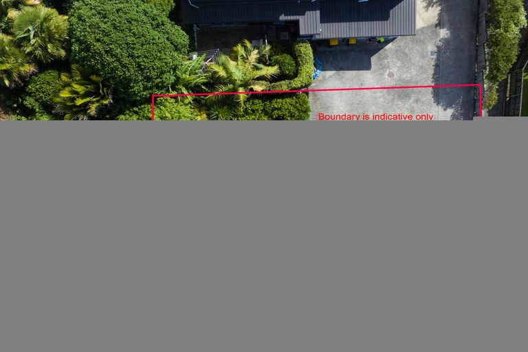 Photo of property in 24 Edgerton Road, Te Atatu Peninsula, Auckland, 0610