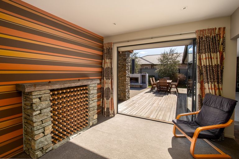 Photo of property in 10 Elizabeth Place, Clyde, 9330