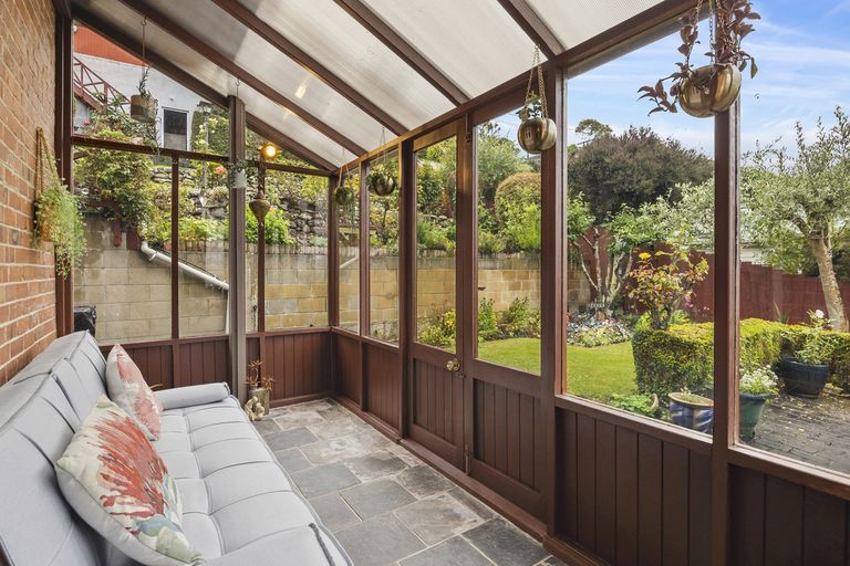 Photo of property in 34 Allandale Road, Saint Clair, Dunedin, 9012