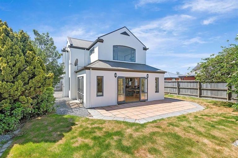 Photo of property in 70a Wharenui Road, Upper Riccarton, Christchurch, 8041